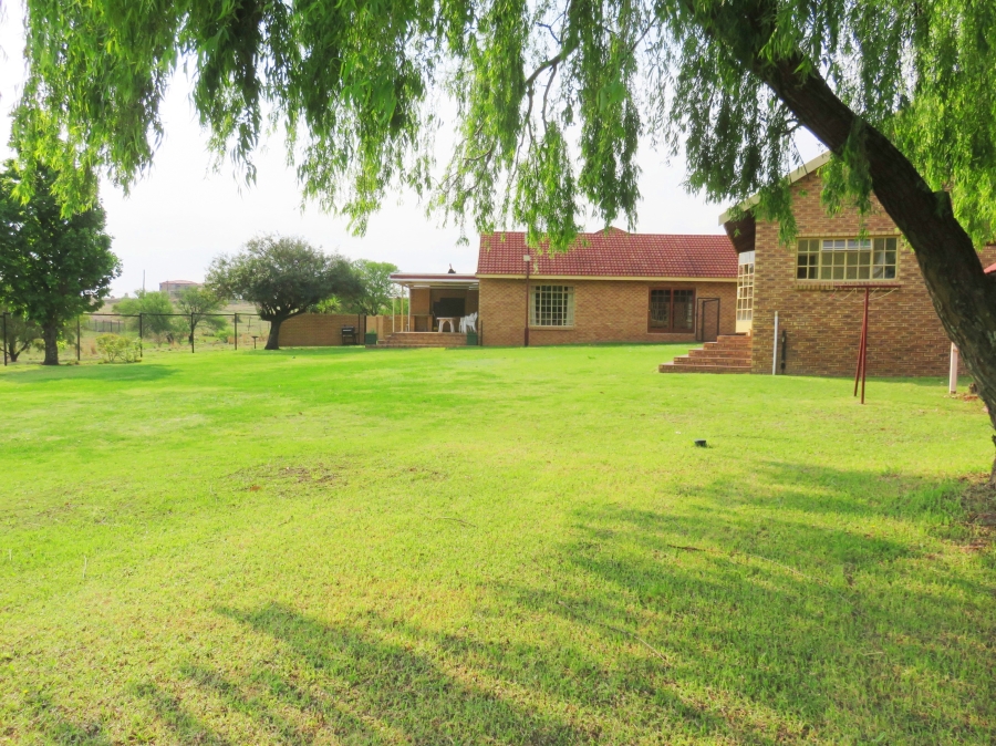 3 Bedroom Property for Sale in Oranjeville Free State